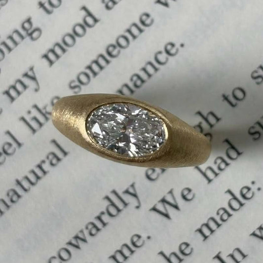 Céleste Engagement Ring