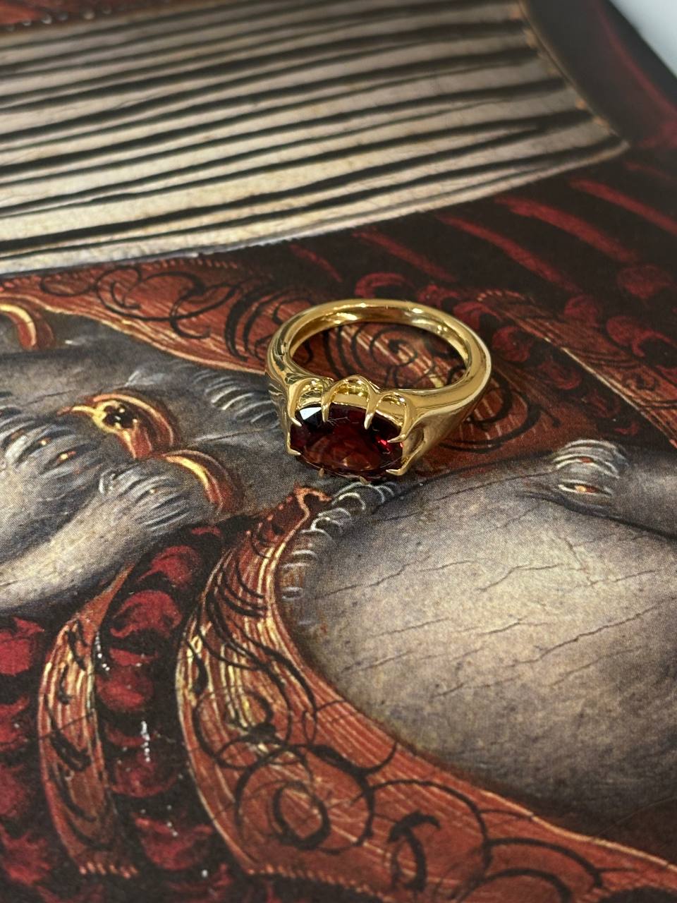 Kingdom Ring with Fine Garnet