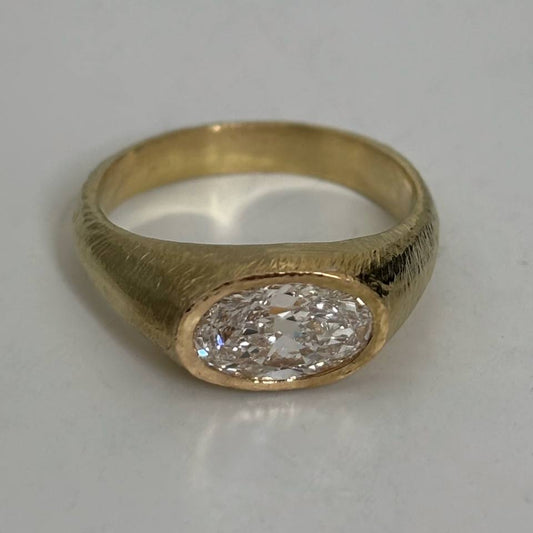 Céleste Engagement Ring